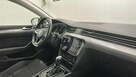 Volkswagen Passat kombi benzyna - 14