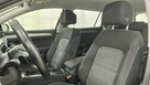 Volkswagen Passat kombi benzyna - 16