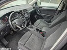 Volkswagen Tiguan - 13