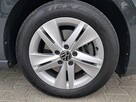 Volkswagen Golf Variant Life 2.0TDI 115KM M6 2022 r., salon PL, I właściciel, f-a VAT - 9