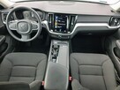 Volvo V60 Momentum Pro 2.0 B3 163KM automat 2022 r., salon PL, I wł., f-a VAT - 15