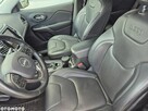 Jeep Cherokee - 14