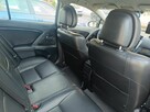 Sprzedam Toyotę Avensis t27 2011r