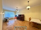 Dom w centrum! 6 pokoi, balkon, piwnica, garaż! - 4