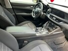 Alfa Romeo Stelvio 4x4, Navi, Automat - 14