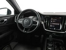 Volvo V60 PHEV 4x4 skóra/alcantara full LED panorama navi kamery - 16