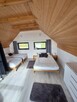 Domek z linia brzegową oraz pomostem nad jeziorem Kopiec - 8