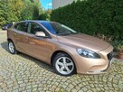 Volvo V40 T2  Kinetic - 2