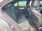 Mercedes C 300 4Matic / pakiet AMG / niski przebieg - 10