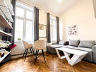 01.12 | Antresola | Pets | Wawel | R. Grunwaldzkie | ENG - 1