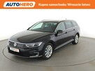 Volkswagen Passat GTE automat 218KM virtual cockpit navi kamera ACC grzane fotele climat