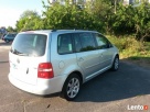 SPRZEDAM VW TOURAN TDI 2004 2,0 100kW srebrny matalic - 3