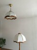 Dwie gustowne lampy z drewna szkła i pozłacanego metalu - 1