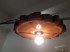 Lampa sufitowa z jednego plastra drewna akacji - 8