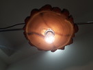 Lampa sufitowa z jednego plastra drewna akacji - 7