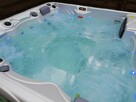 Jacuzzi ogrodowe MyLine SPA Wellis Pluto 5-os 200x200 cm - 2