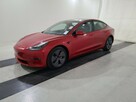 Tesla Model 3 Standard Range Plus 283KM elektryk 2021 - 1