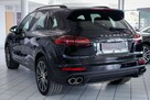 Porsche Cayenne 4.2 V8 SALON PL Bezwypadkowy Full Radar ACC Bose Pneumatmatyka VAT23% - 6