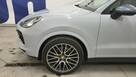 Porsche Cayenne - 10