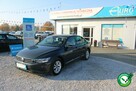 Volkswagen Passat ESSENCE App-Connect LED F-vat Salon Polska Gwarancja - 1