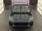 2024 Porsche Cayenne Turbo GT - 2