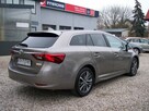 Toyota Avensis 1,8 benz. Kombi SALON PL. - 7