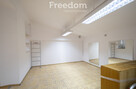 Lokal z parkingiem, magazynem - parter - 5