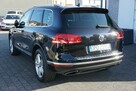 Volkswagen Touareg w wersji Exclusive, bogate wyposażenie, super stan, rok gwarancji, - 6