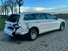 Volkswagen Passat Elegance*Climatronic*Masaże*Led*NiskiPrzebieg*ACC*GrzaneFotele - 4