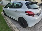 Peugeot 208 - 4