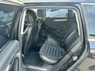 Volkswagen Passat - 4