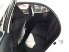 TOYOTA YARIS HYBRID IV - 7