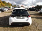 TOYOTA YARIS HYBRID IV - 9