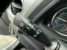 Toyota Auris Hybryda niski przebieg oryginalny lakier !!! - 14