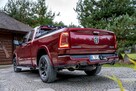 Crew Cab Laramie / 5.7 V8 HEMI / DOINWESTOWANY / Bogata wyposażenie - 11