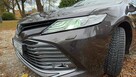 Toyota Camry 2.5 Hybrid FV 23% Salon PL Jasna Skóra Blisy Hand Free Navi Super Stan - 7