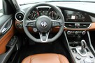 Alfa Romeo Giulia 2.0 Turbo Kamera Cofania Automat Panorama Nawigacja Skóra Tempomat - 11