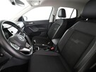 Volkswagen T-Cross klimatyzacja grzane fotele czujniki parkowania - 13