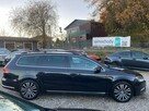 Volkswagen Passat 2.0 tdi kombi bardzo ładny zadbany beż w kładu dofinansowany 1.r .gwar - 2