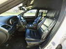 Jeep Grand Cherokee - 16