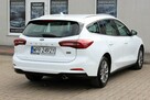 Ford Focus SalonPL FV23% Titanium 125KM Navi LED Tempomat Asystent Pasa Gwarancja - 6