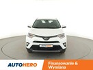 Toyota RAV-4 navi klima auto kamera i czujniki parkowania hak - 11
