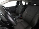 Volvo V40 Cross Country automat full LED panorama navi czujniki parkowania klima auto - 13