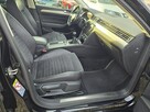 Volkswagen Passat 1Właściciel.Krajowy.Highline.Wirtual.Led. - 10