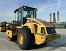 WALEC DROGOWY MARKI CATERPILLAR CS-563E - 4