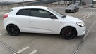 Kia ceed coupe - 3