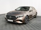 Mercedes E 220 E220d 4MATIC Avantgarde Szklany Dach Ambient Elektr.f i kier Salon PL - 2