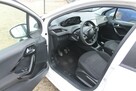 Peugeot 208 - 11