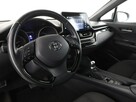Toyota C-HR navi kamera ACC klima-auto LED hak - 14