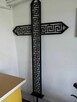 Duży kuty krzyż wykonany na zamówienie na wzór grecki - 2